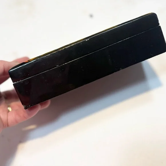 vintage Japanese black lacquer jewelry box intricate mother-of-pearl - Picture 12 of 12